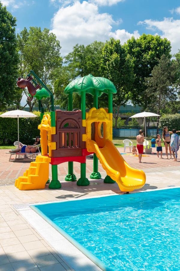 Cesenatico Camping Village ภายนอก รูปภาพ